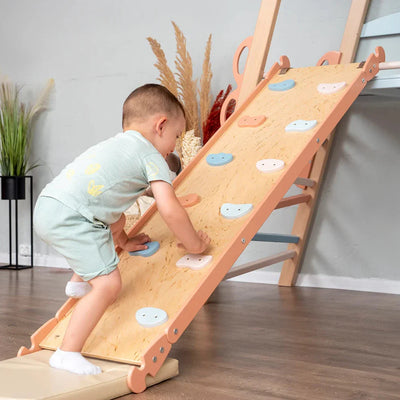 Wooden Teepee Playground - TINNITOTS