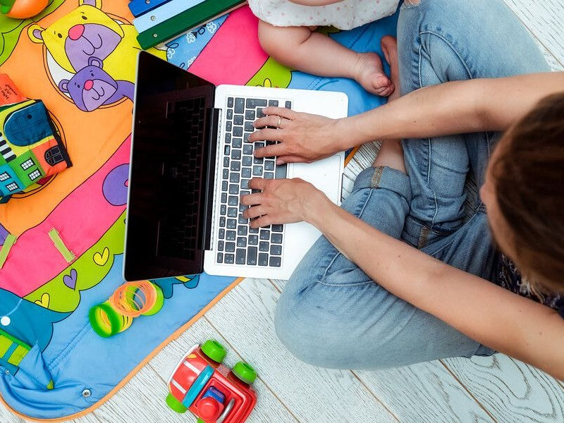 Juggling Work and Kids: The Circus Act You Never Signed Up For! 🤹