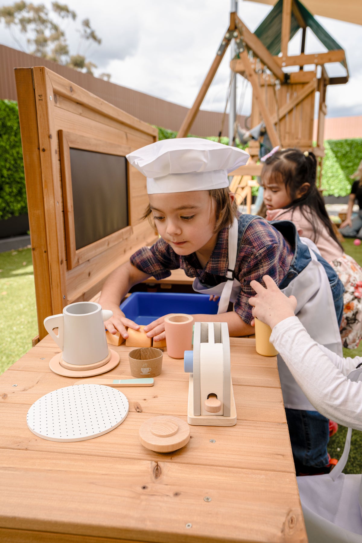 Lifespan Kids Eden Outdoor Play Kitchen