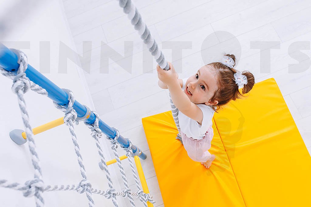 Swedish Corner Wallbars S4 - TINNITOTS