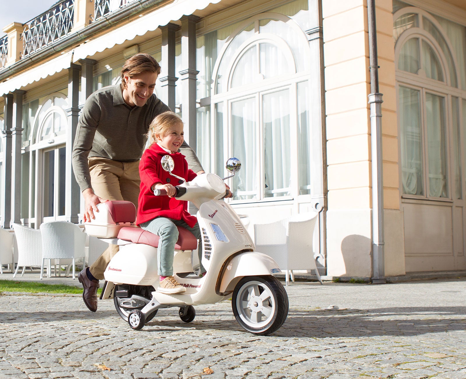 peg perego vespa scooter 12 volt Peg Perego Vespa Scooter 12V– Kids Toys Warehouse
